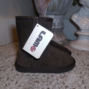 Lamo Chocolate Brown Classic Suede & Faux Fur Boots